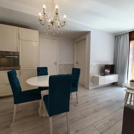 Apartament Aura Z Balkonem